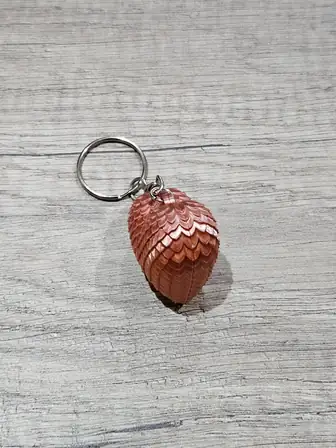 Porte-clés coeur écaille de dragon – vue 3