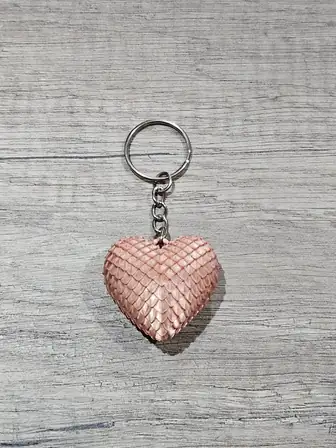 Porte-clés coeur écaille de dragon – vue 4